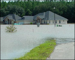 Photo of Residential flooding, Columbia County 2004